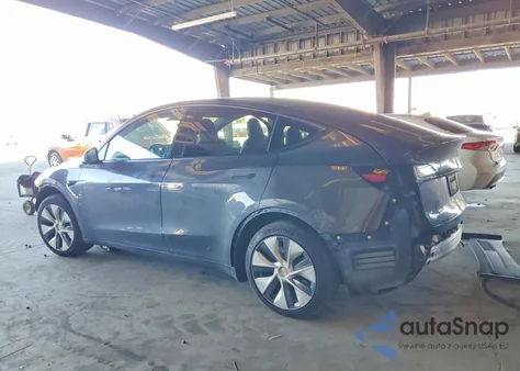2021 Tesla Model Y z USA, uszkodzony, nr VIN 5YJYGDEE4MF222980